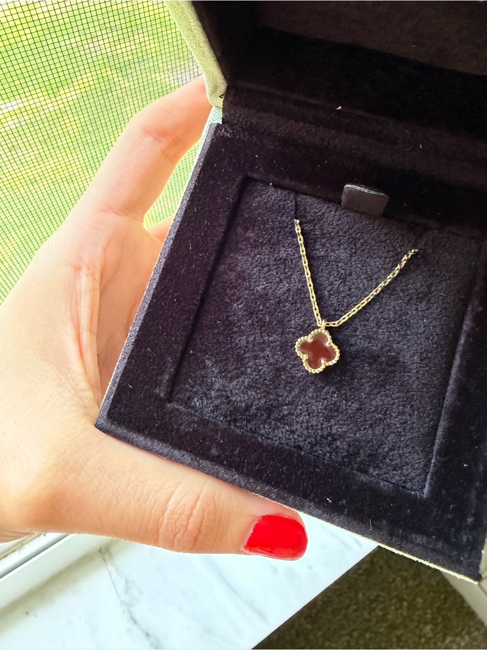 Sweet Alhambra VCA INSPIRED Carnelian Necklace in Rose Gold